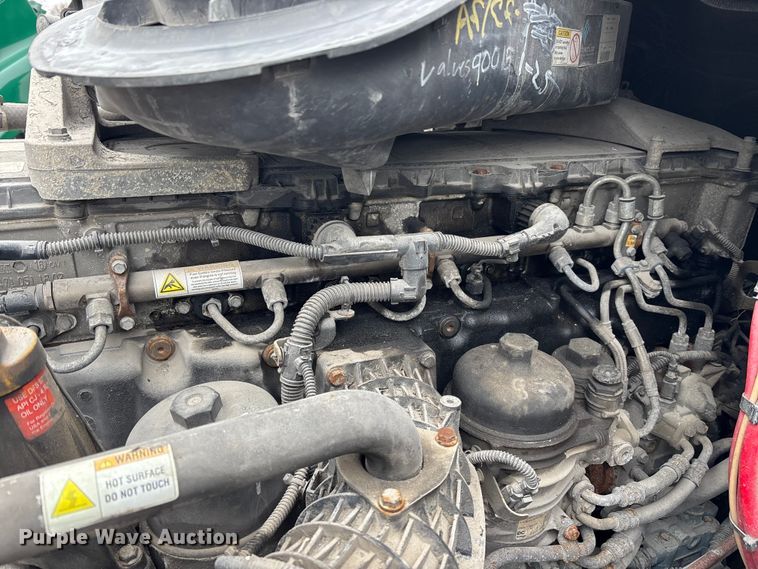 image for item FK1224 2017 Freightliner Cascadia 125 semi truck