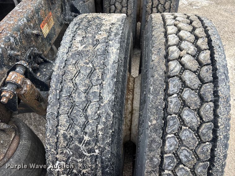 image for item FK1224 2017 Freightliner Cascadia 125 semi truck