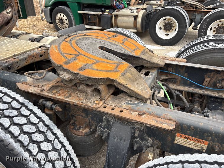 image for item FK1225 2017 Freightliner Cascadia 125 semi truck