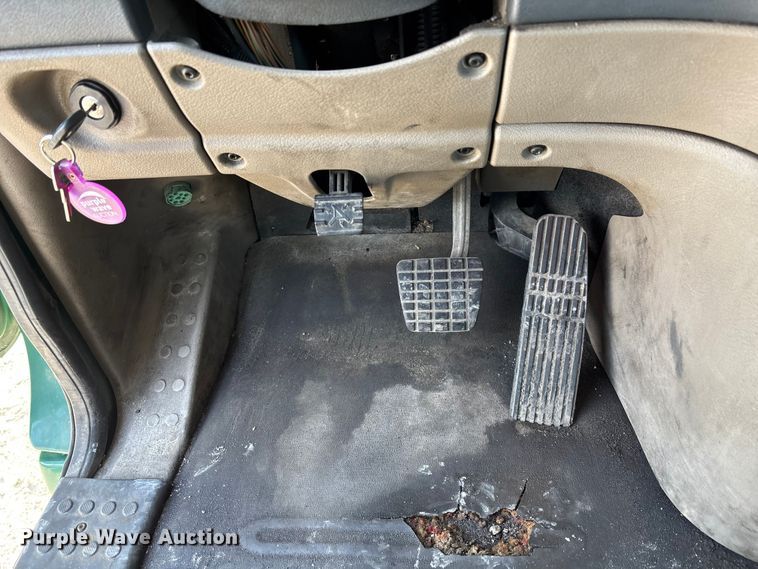 image for item FK1225 2017 Freightliner Cascadia 125 semi truck