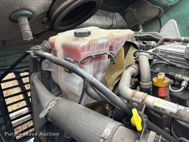 image for item FK1225 2017 Freightliner Cascadia 125 semi truck