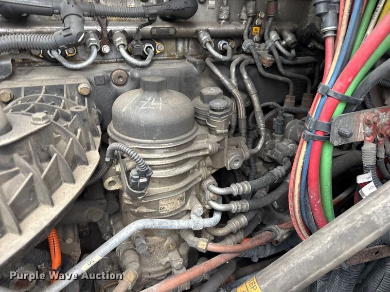 image for item FK1225 2017 Freightliner Cascadia 125 semi truck