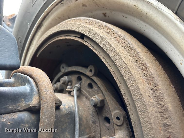 image for item FK1225 2017 Freightliner Cascadia 125 semi truck