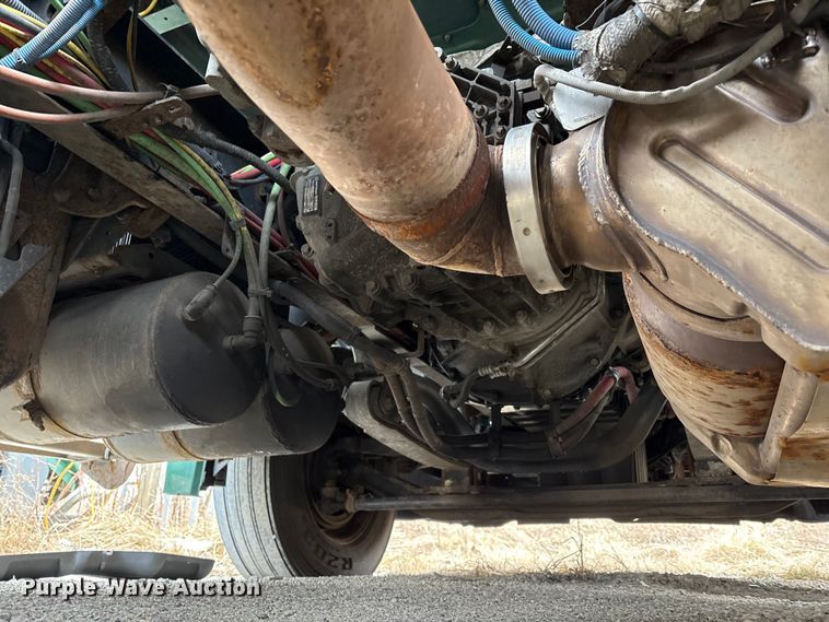 image for item FK1226 2017 Freightliner Cascadia 125 semi truck