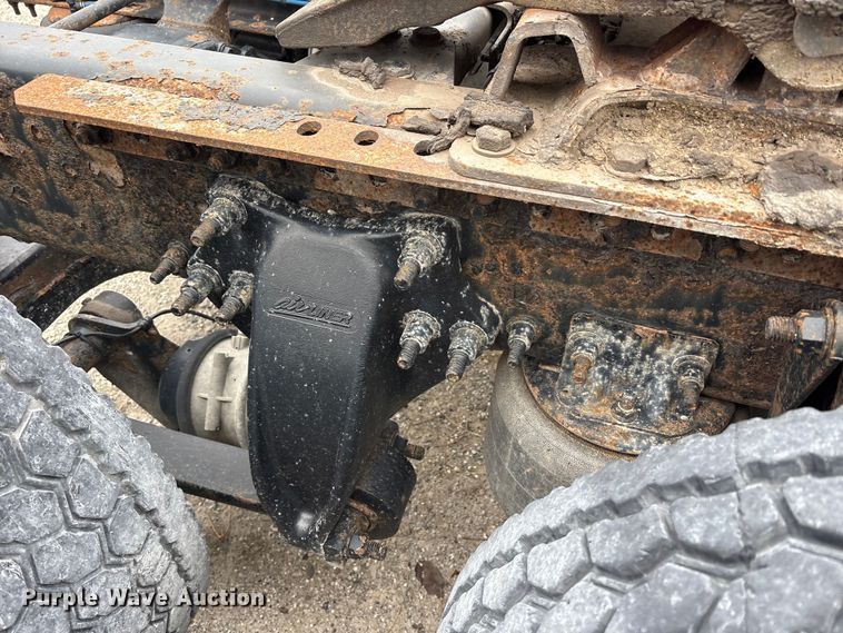 image for item FK1227 2017 Freightliner Cascadia 125 semi truck