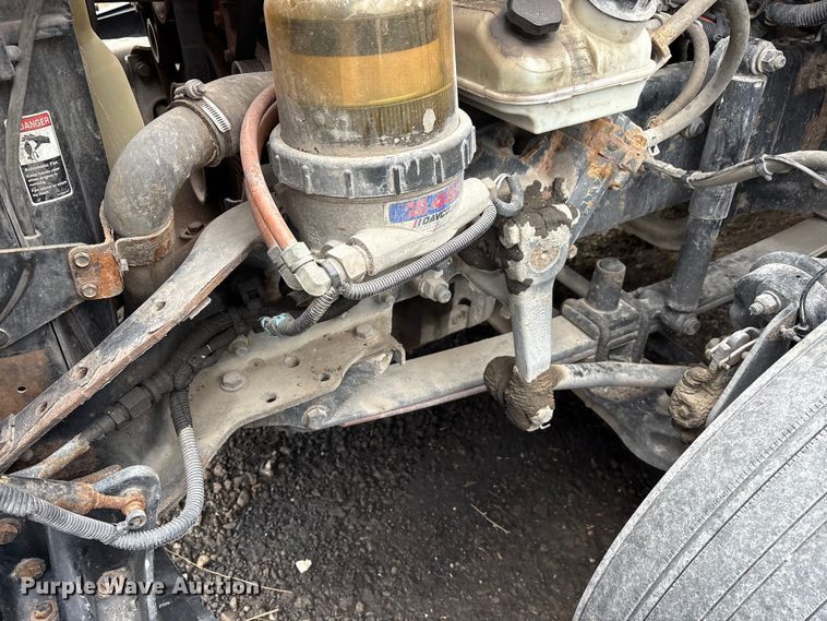 image for item FK1227 2017 Freightliner Cascadia 125 semi truck