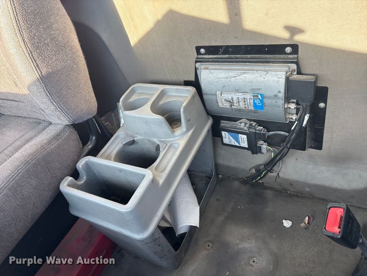 image for item FK1227 2017 Freightliner Cascadia 125 semi truck