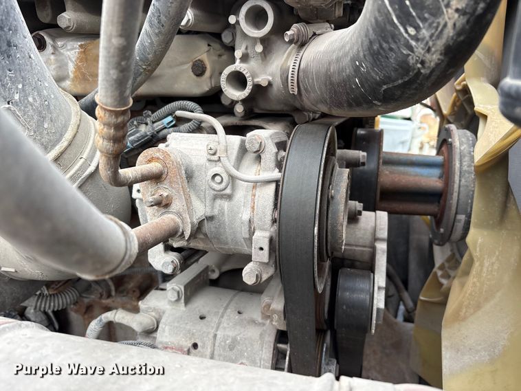 image for item FK1227 2017 Freightliner Cascadia 125 semi truck