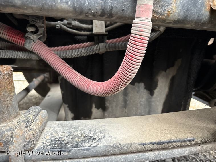 image for item FK1227 2017 Freightliner Cascadia 125 semi truck