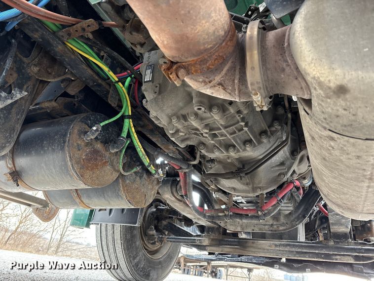 image for item FK1228 2017 Freightliner Cascadia 125 semi truck