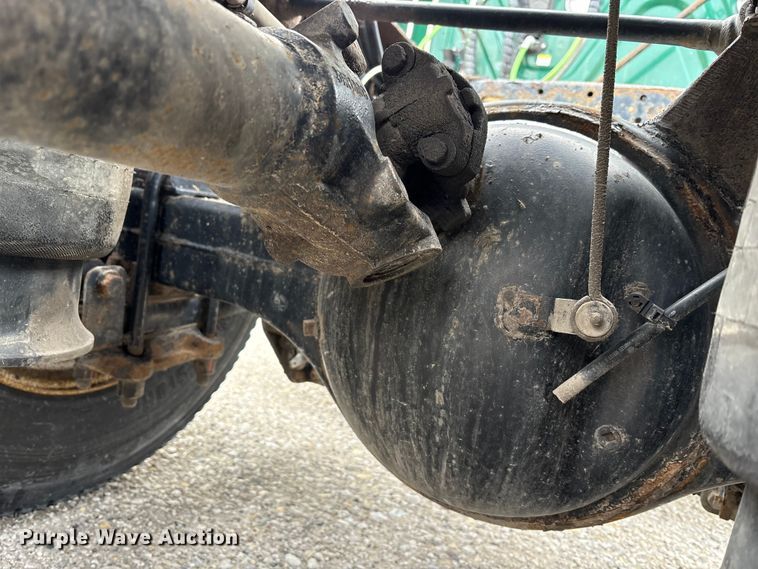 image for item FK1228 2017 Freightliner Cascadia 125 semi truck