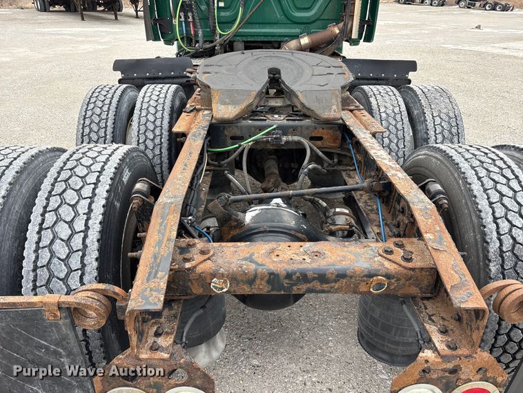 image for item FK1228 2017 Freightliner Cascadia 125 semi truck