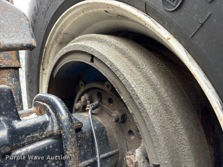 image for item FK1228 2017 Freightliner Cascadia 125 semi truck