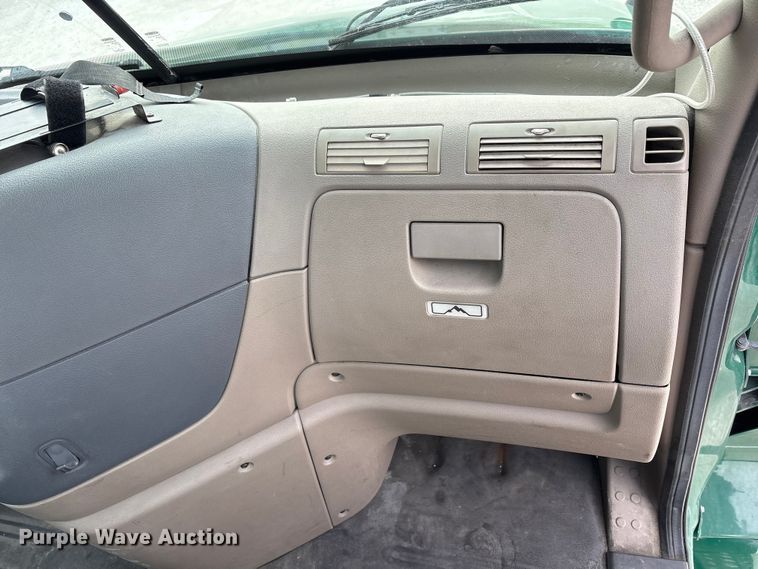 image for item FK1228 2017 Freightliner Cascadia 125 semi truck