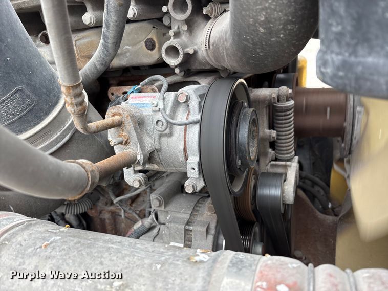 image for item FK1228 2017 Freightliner Cascadia 125 semi truck