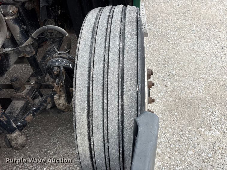 image for item FK1228 2017 Freightliner Cascadia 125 semi truck