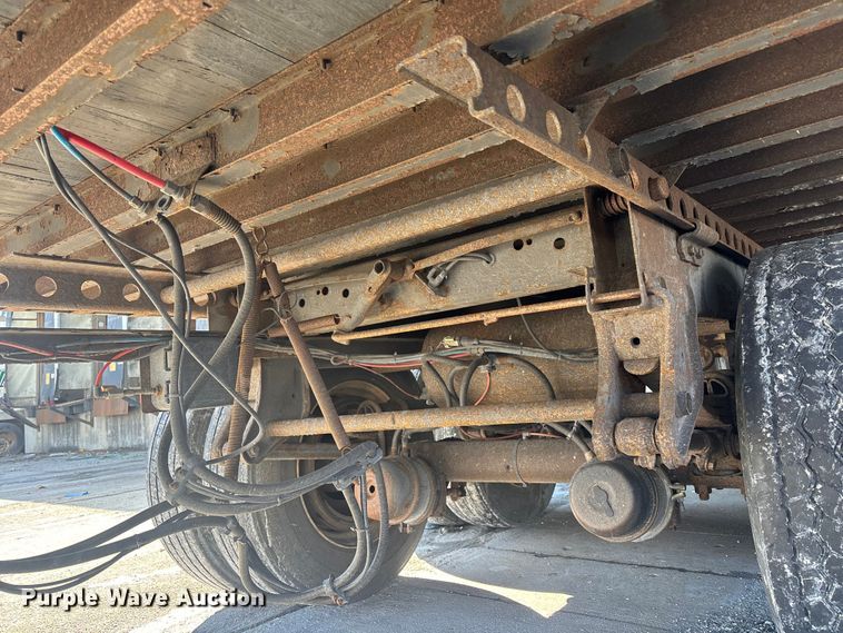 image for item FK1230 2013 Strick dry van trailer