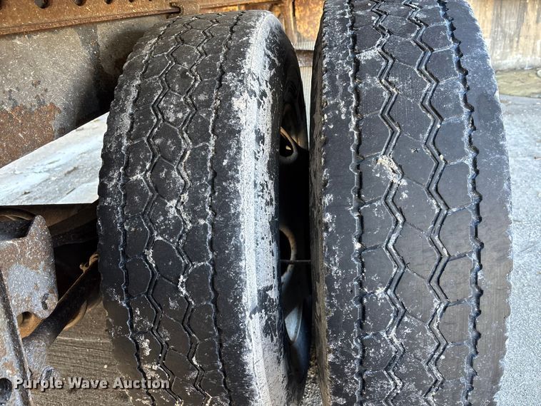 image for item FK1230 2013 Strick dry van trailer