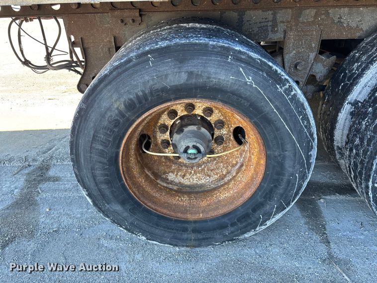 image for item FK1230 2013 Strick dry van trailer