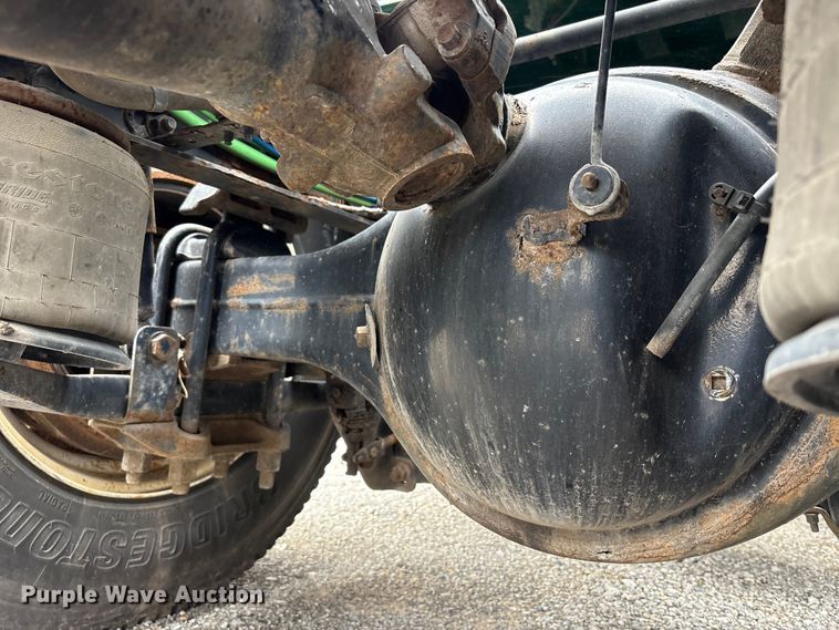 image for item FK1393 2017 Freightliner Cascadia 125 semi truck