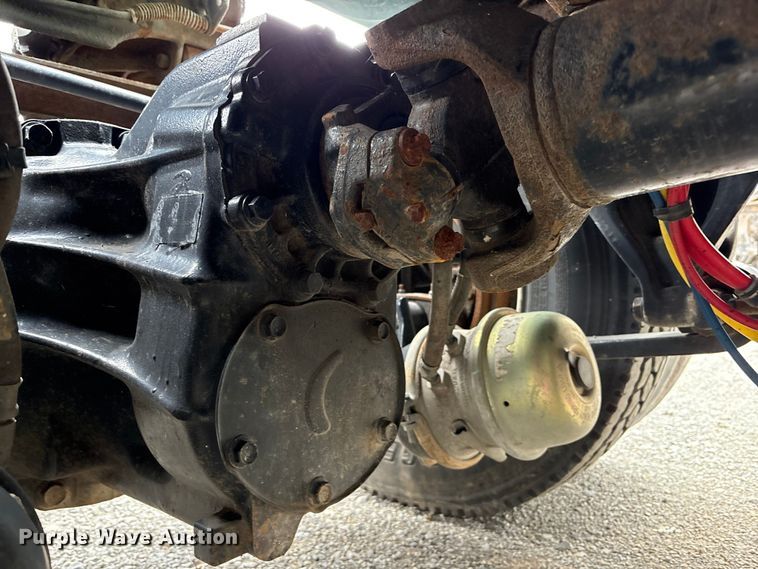 image for item FK1393 2017 Freightliner Cascadia 125 semi truck