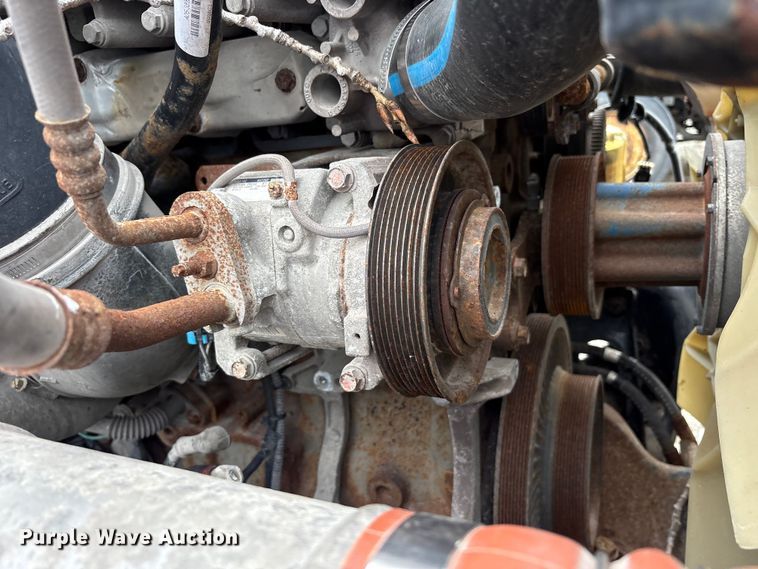 image for item FK1393 2017 Freightliner Cascadia 125 semi truck