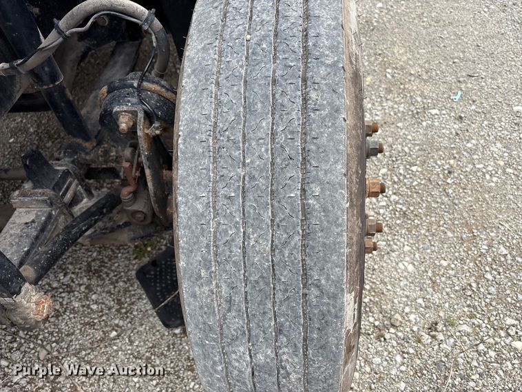 image for item FK1393 2017 Freightliner Cascadia 125 semi truck