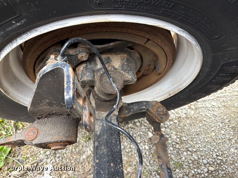 image for item FK1393 2017 Freightliner Cascadia 125 semi truck