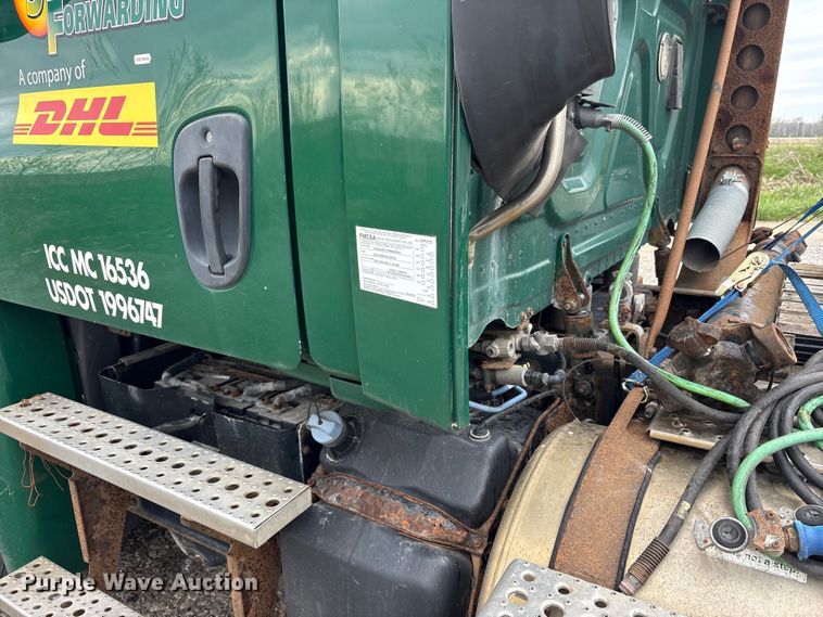 image for item FK1395 2017 Freightliner Cascadia 125 semi truck