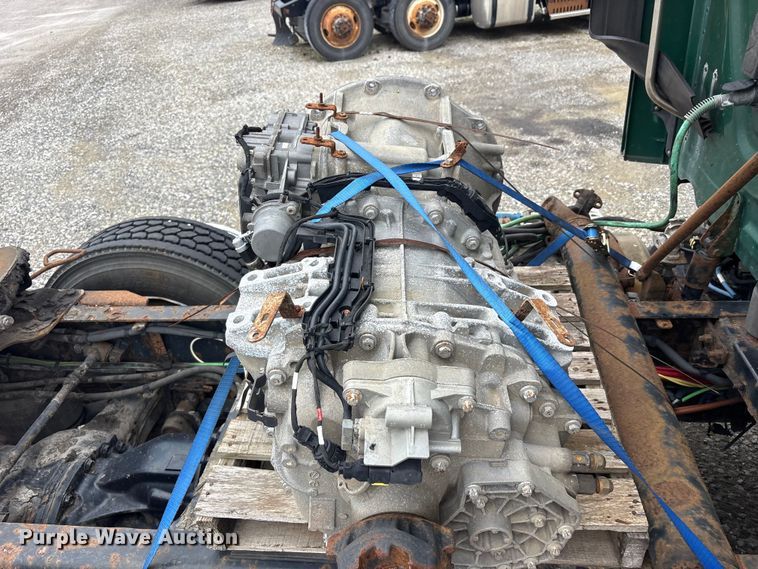 image for item FK1395 2017 Freightliner Cascadia 125 semi truck