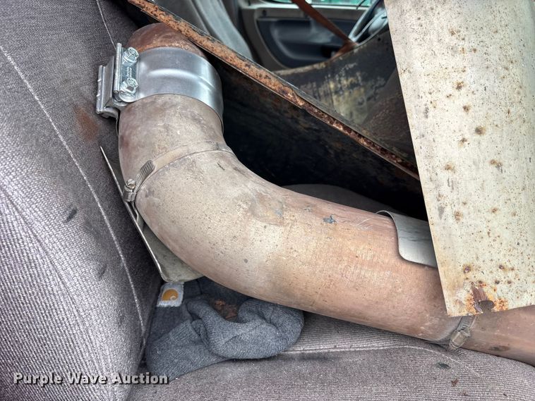 image for item FK1395 2017 Freightliner Cascadia 125 semi truck