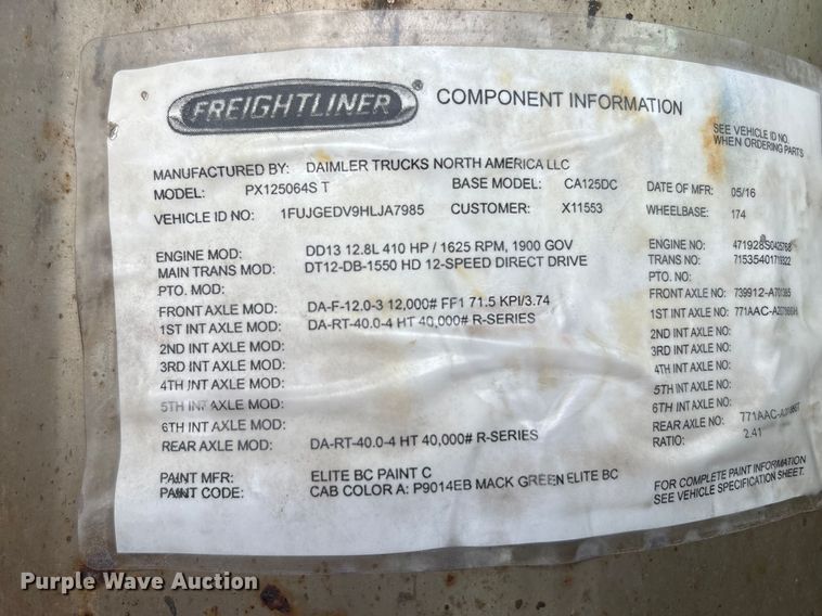 image for item FK1395 2017 Freightliner Cascadia 125 semi truck