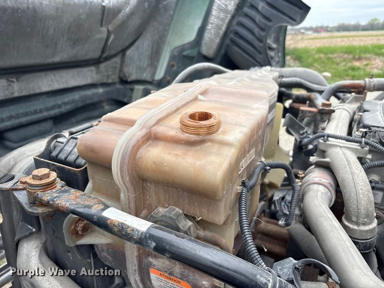 image for item FK1395 2017 Freightliner Cascadia 125 semi truck