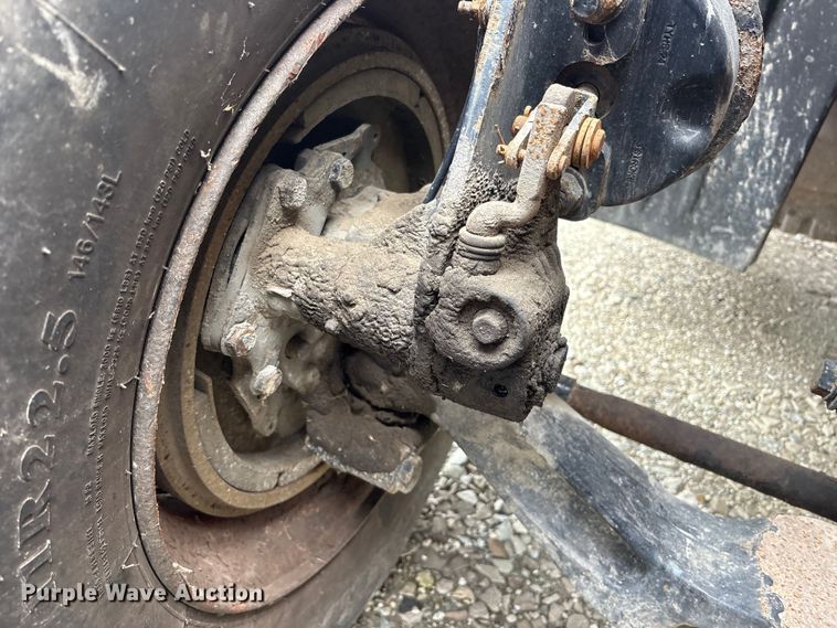 image for item FK1395 2017 Freightliner Cascadia 125 semi truck