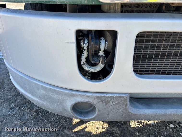 image for item YA2280 2016 Mack CXU613 semi truck