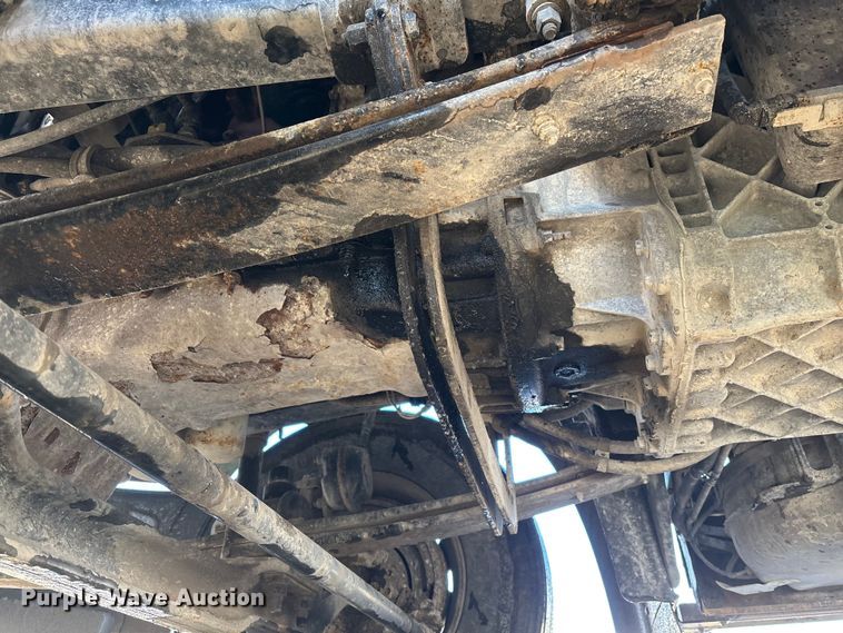 image for item YA2280 2016 Mack CXU613 semi truck