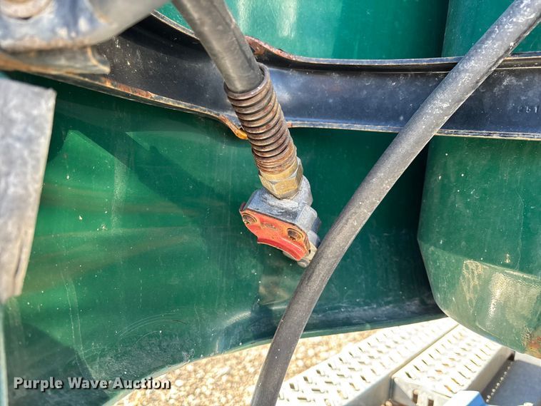 image for item YA2280 2016 Mack CXU613 semi truck