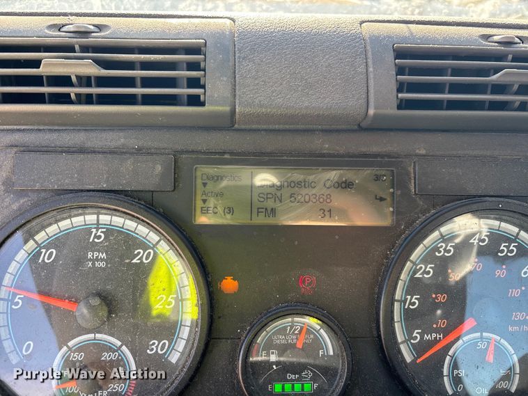 image for item YA2281 2017 Freightliner Cascadia 125 semi truck