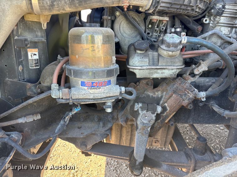 image for item YA2281 2017 Freightliner Cascadia 125 semi truck