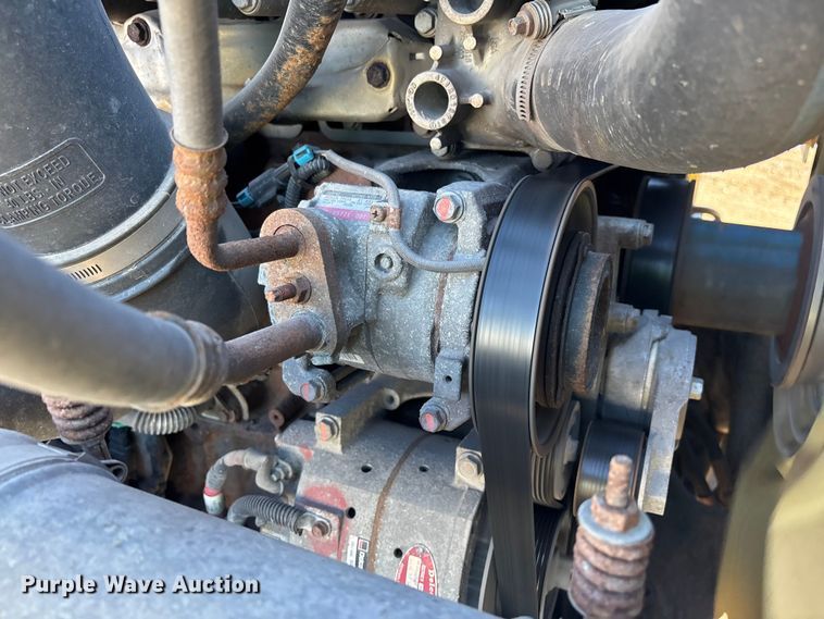 image for item YA2281 2017 Freightliner Cascadia 125 semi truck