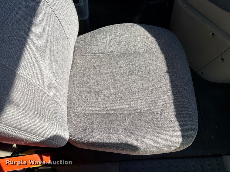 image for item YA2282 2017 Freightliner Cascadia 125 semi truck