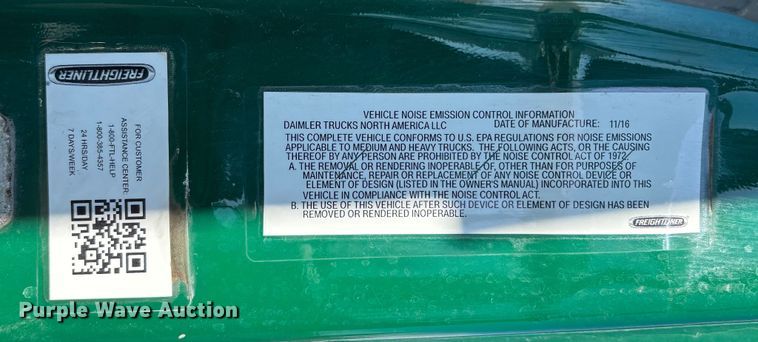 image for item YA2282 2017 Freightliner Cascadia 125 semi truck