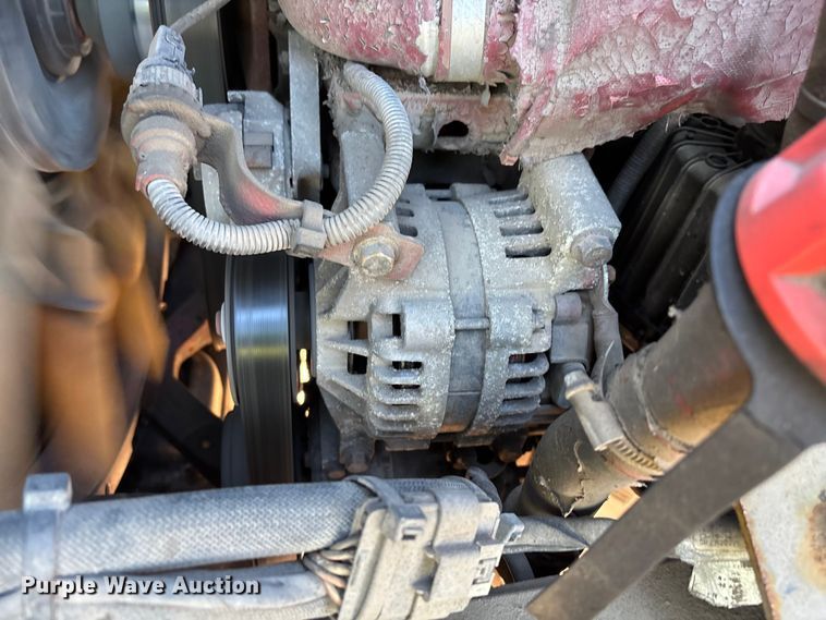 image for item YA2284 2016 Mack CXU613 semi truck