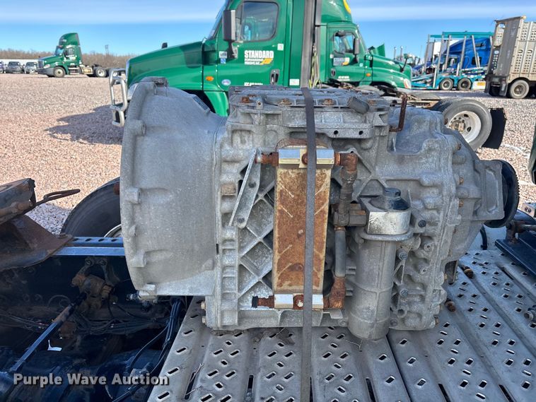 image for item YA2285 2016 Mack CXU613 semi truck