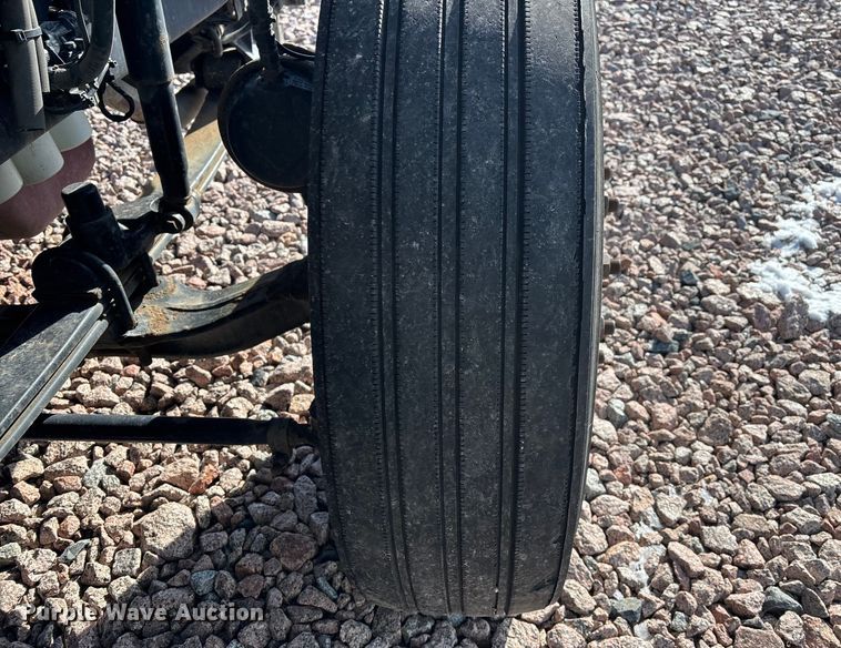 image for item YA2285 2016 Mack CXU613 semi truck