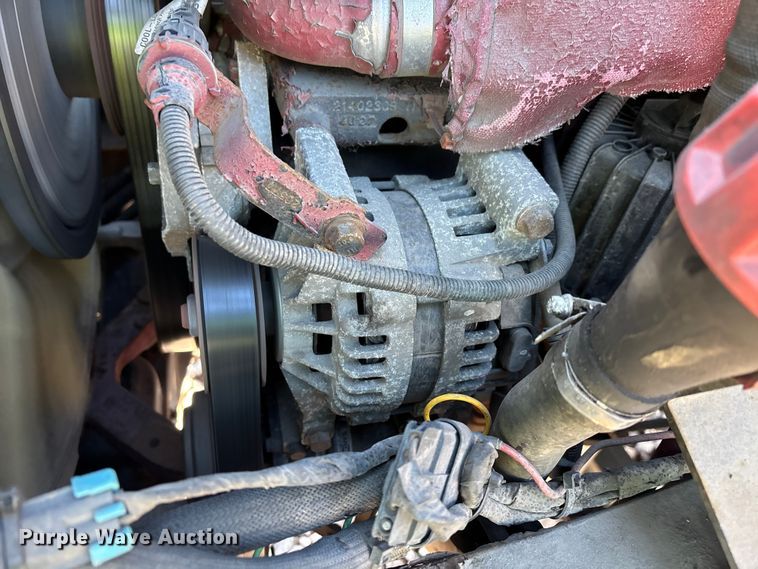 image for item YA2286 2016 Mack CXU613 semi truck