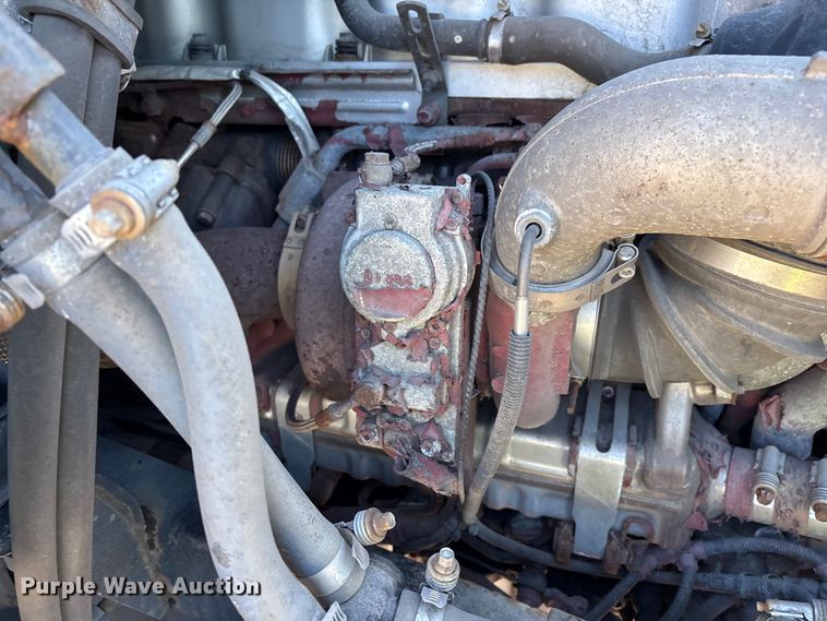 image for item YA2287 2016 Mack CXU613 semi truck