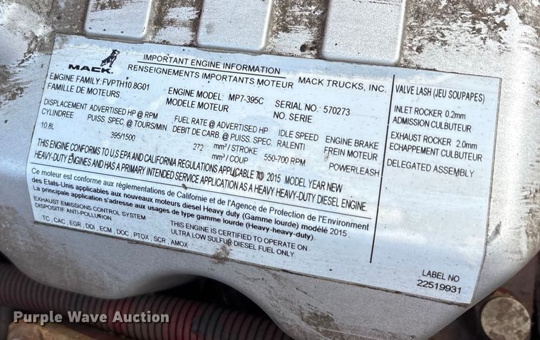 image for item YA2289 2016 Mack CXU613 semi truck