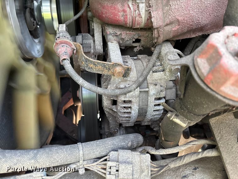 image for item YA2290 2016 Mack CXU613 semi truck