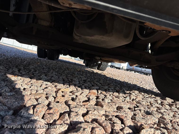 image for item YA2291 2017 Freightliner Cascadia 125 semi truck